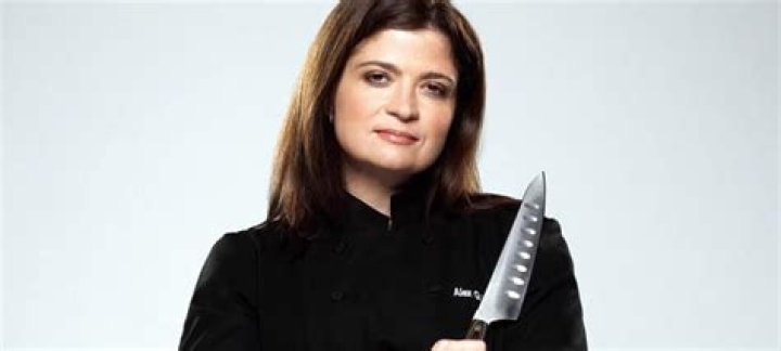 Alex Guarnaschelli Net Worth 2022 – Her Age, Birthday and Restaurant