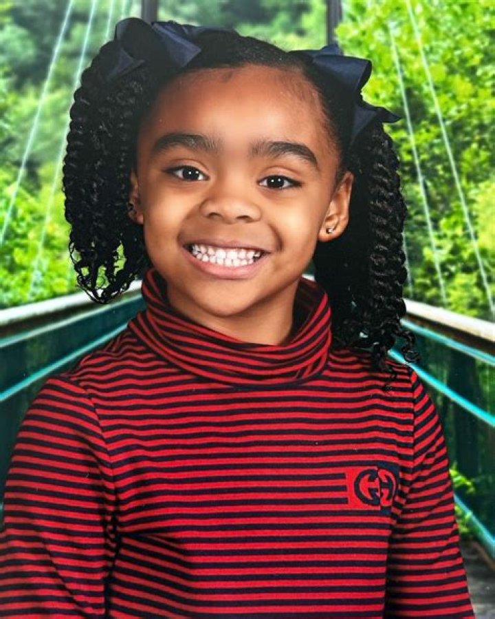 Biography, Height, Age, Net Worth, Spouse, Kids, Parents, Wiki & Facts