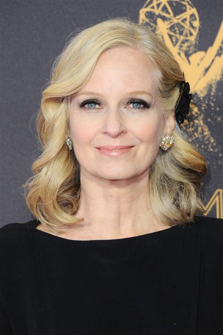 Catherine Dyer – Celebsgraphy