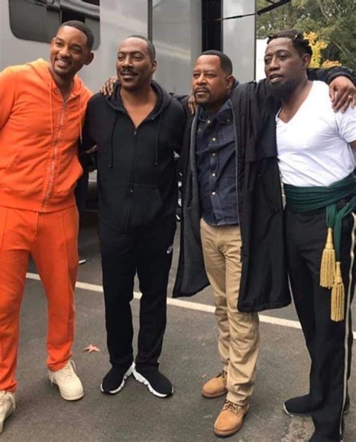 How tall is Martin Lawrence