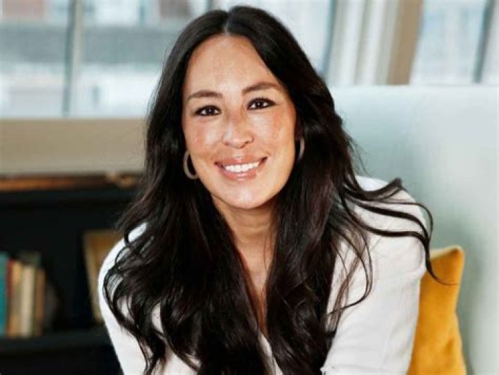Joanna Gaines Addresses Discrimination Accusations. Reveals how it Impacted her life
