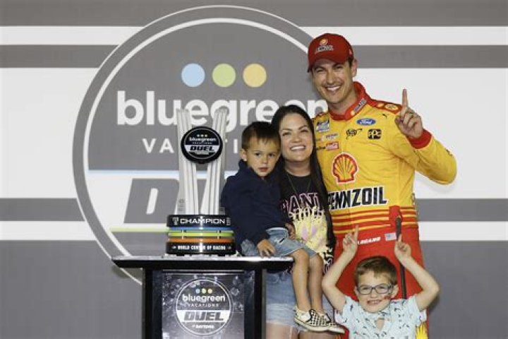 Joey Logano: Net Worth, Salary, Wife Brittany Baca, Age, Wiki-Bio. 2022