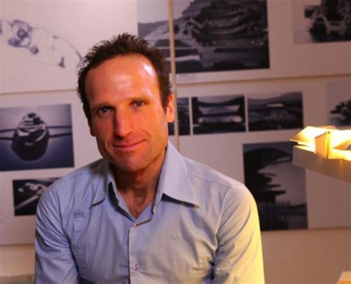 Piers Taylor Biography, Age, Height, Family, Wife & Net Worth