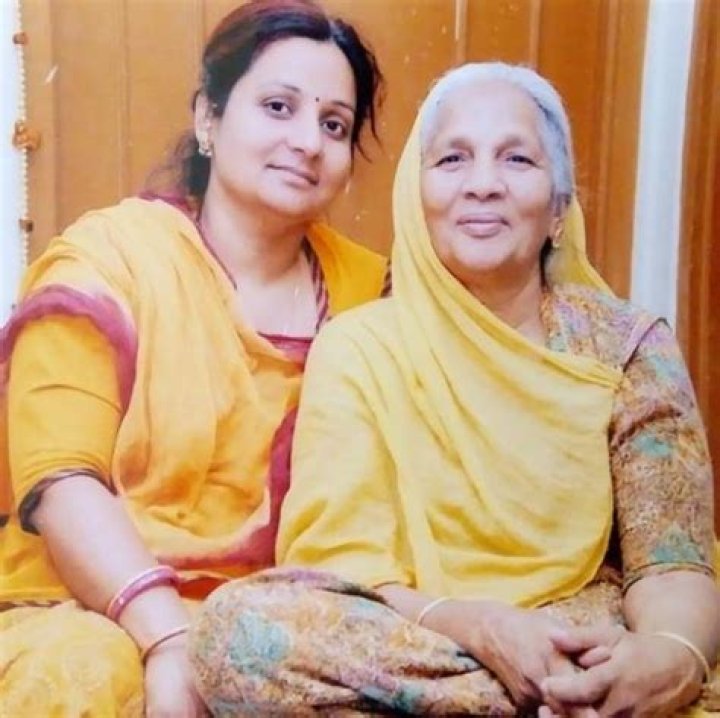 Who is Captain Shiva Chauhan? Wiki, Age, Parents, Caste, Husband, Biography, Indian Army & More